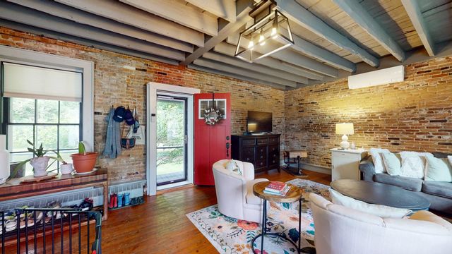 5 Pearl Street, Brandon, VT 05733