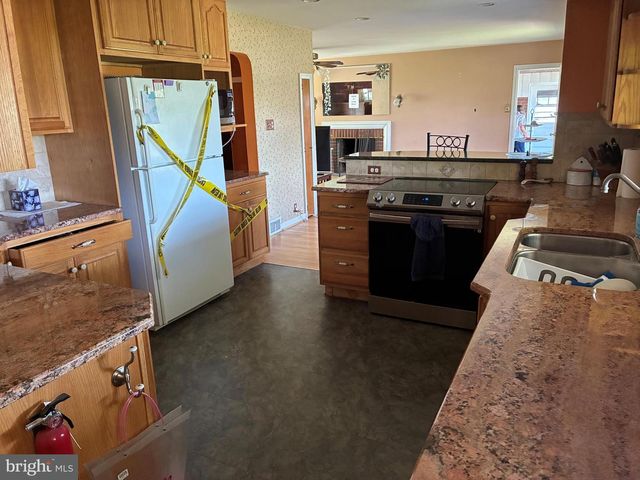 3 YALE RD, Wilmington, DE 19805
