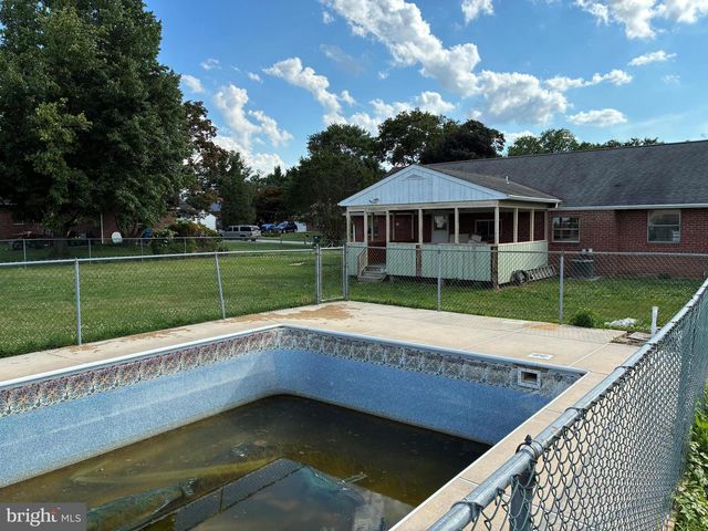 3 YALE RD, Wilmington, DE 19805