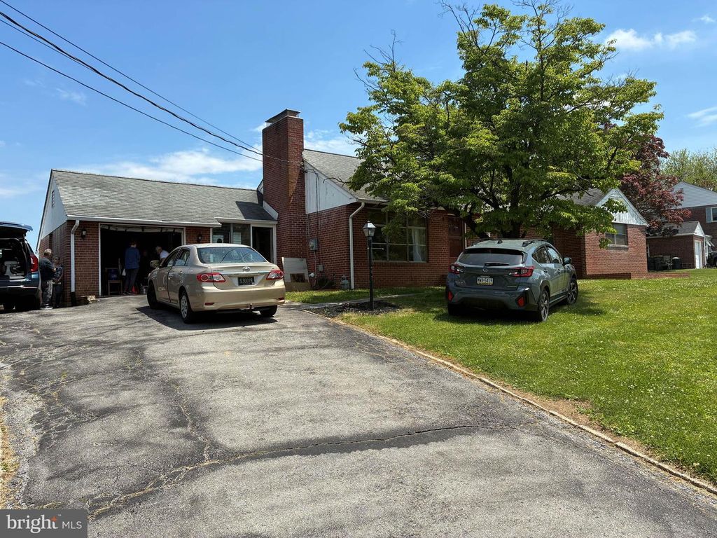 3 YALE RD, Wilmington, DE 19805