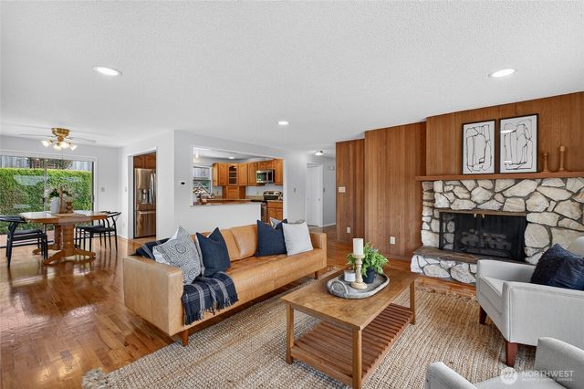 2428 Crestline Drive, Bellingham, WA 98229