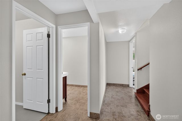2428 Crestline Drive, Bellingham, WA 98229