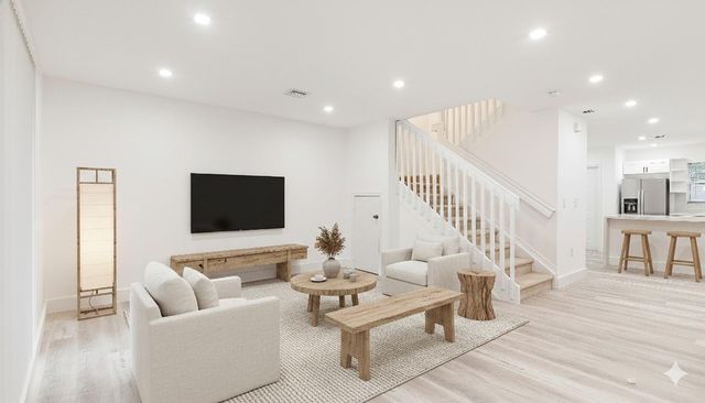 2314 Johnson Street 20C, Hollywood, FL 33020