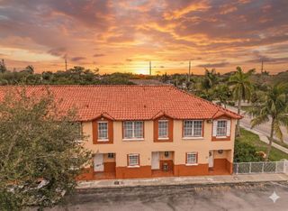 2314 Johnson Street 20C, Hollywood, FL 33020