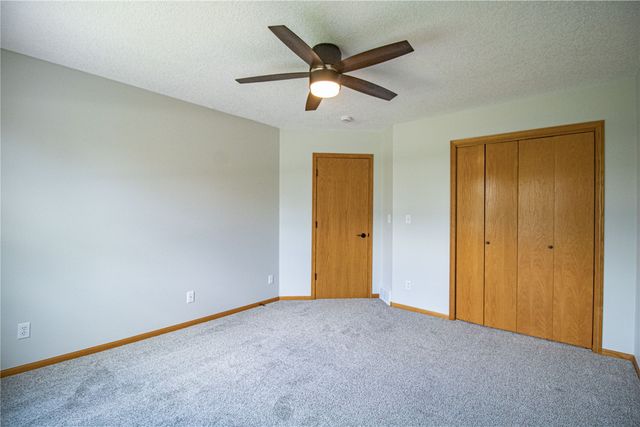2050 Sky View Drive, Marion, IA 52302