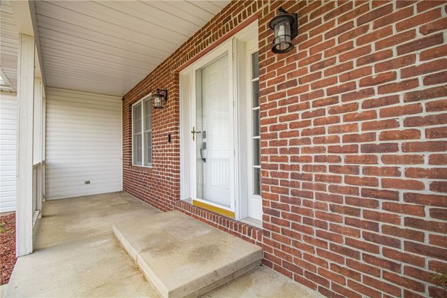 2050 Sky View Drive, Marion, IA 52302