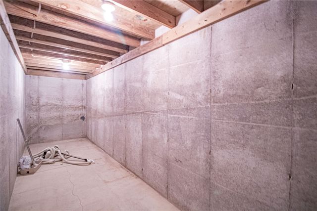 2050 Sky View Drive, Marion, IA 52302