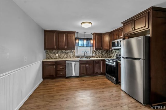 275 North Willowlawn Parkway, Cheektowaga, NY 14206