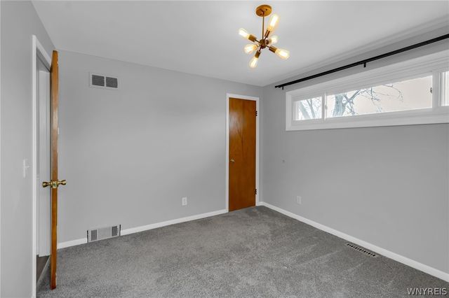 275 North Willowlawn Parkway, Cheektowaga, NY 14206