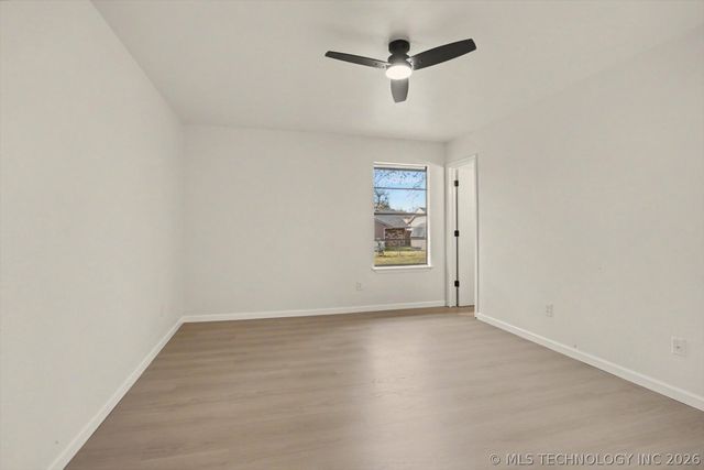 119 W Roanoke Street N, Broken Arrow, OK 74011