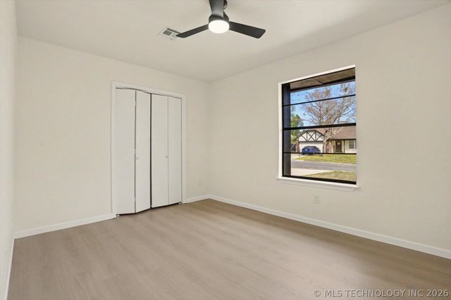 119 W Roanoke Street N, Broken Arrow, OK 74011