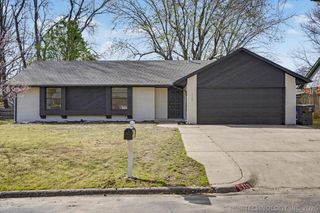 119 W Roanoke Street N, Broken Arrow, OK 74011