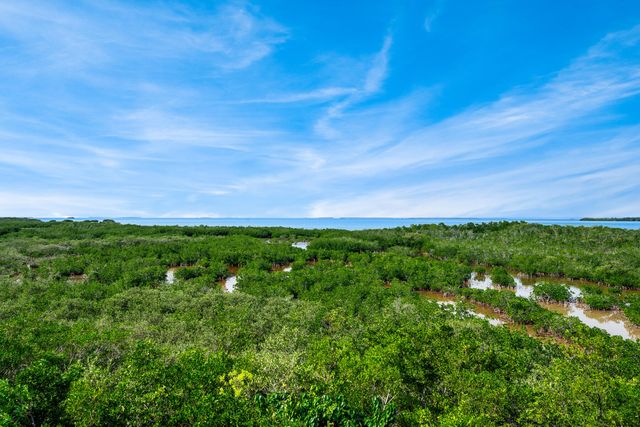 116 South Drive, Key Largo, FL 33037