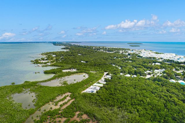 116 South Drive, Key Largo, FL 33037