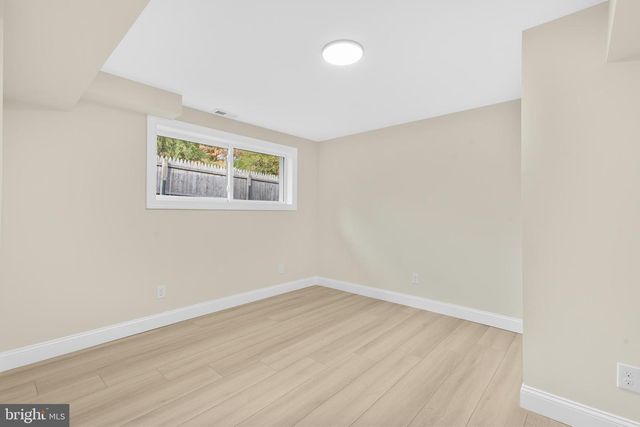 120 CANTERBURY RD, Mount Laurel, NJ 08054