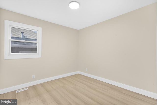 120 CANTERBURY RD, Mount Laurel, NJ 08054