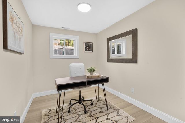 120 CANTERBURY RD, Mount Laurel, NJ 08054