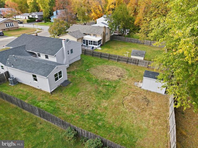 120 CANTERBURY RD, Mount Laurel, NJ 08054