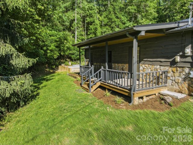 1415 McRary Creek Road, Lenoir, NC 28645