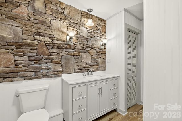 1415 McRary Creek Road, Lenoir, NC 28645