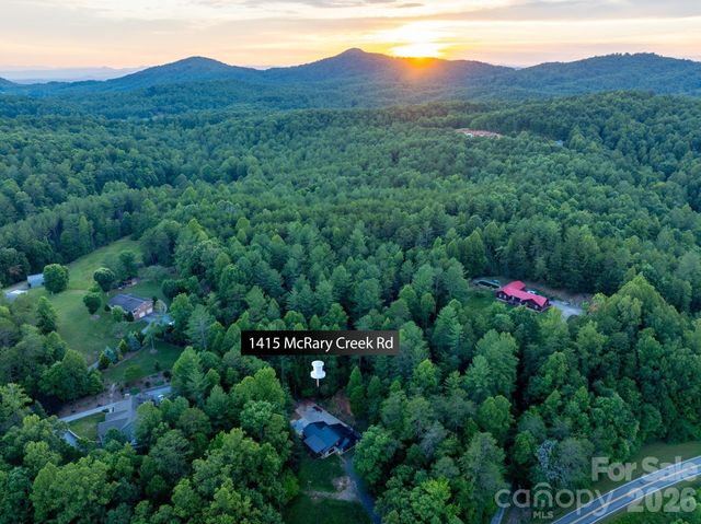 1415 McRary Creek Road, Lenoir, NC 28645