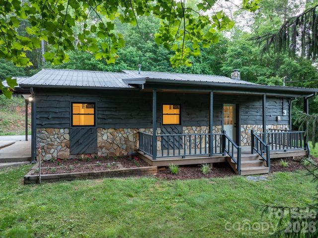 1415 McRary Creek Road, Lenoir, NC 28645