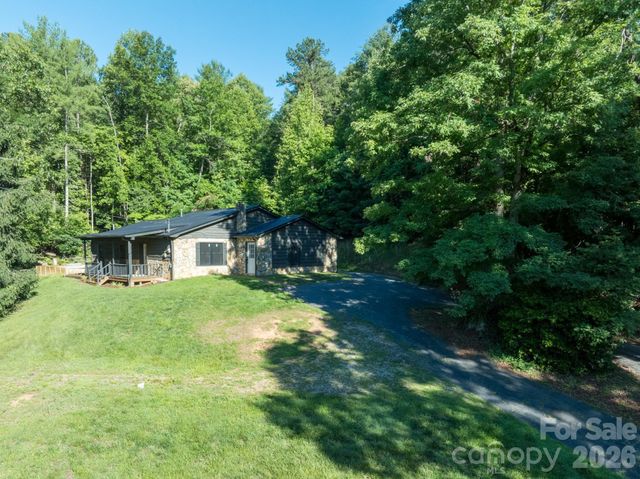 1415 McRary Creek Road, Lenoir, NC 28645