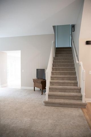 1207 N Glenview Street, Independence, MO 64056
