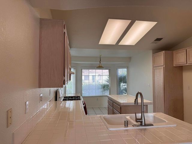 44180 Camino Lavanda, La Quinta, CA 92253