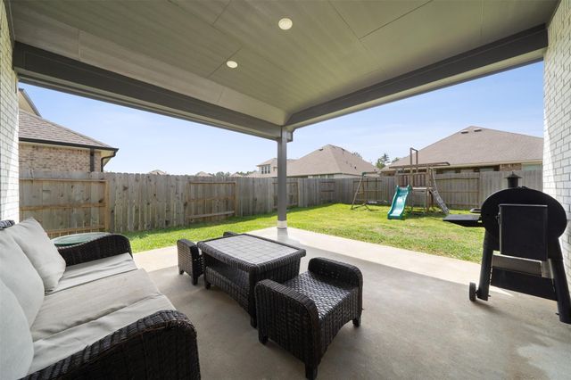23688 Mileto Drive, New Caney, TX 77357