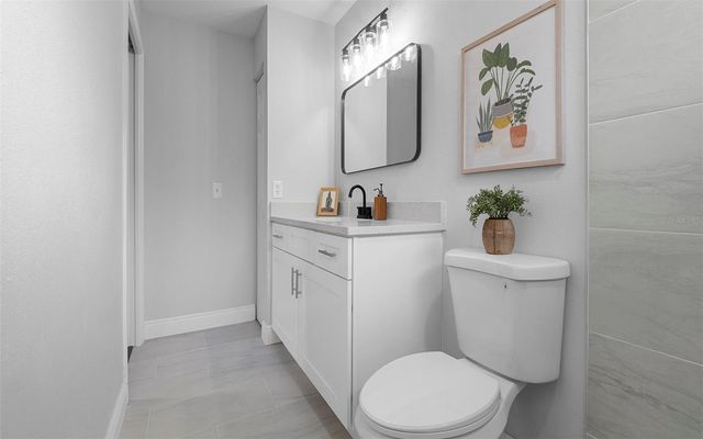 212 2ND AVENUE SE, Lutz, FL 33549