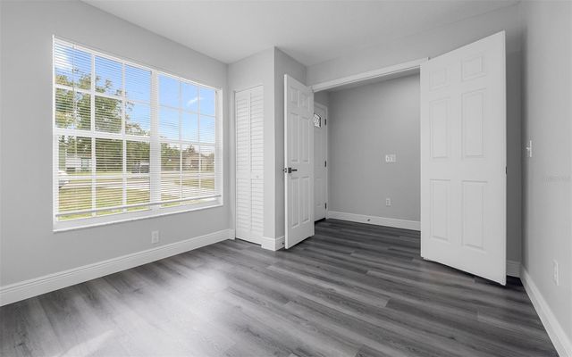 212 2ND AVENUE SE, Lutz, FL 33549