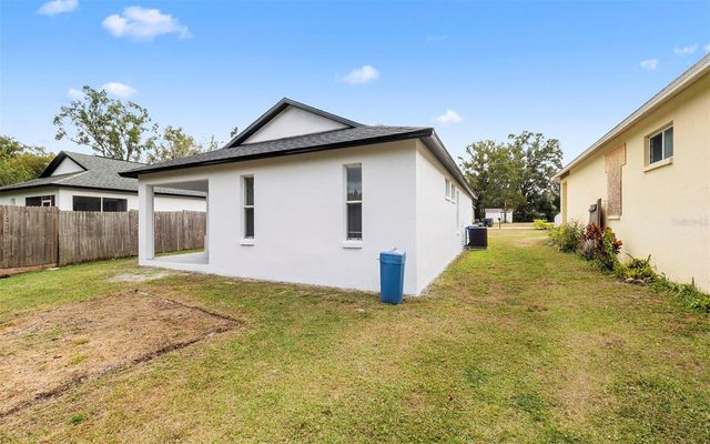 212 2ND AVENUE SE, Lutz, FL 33549