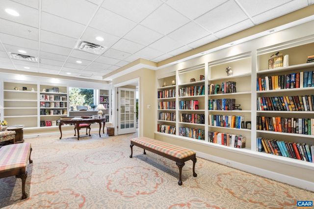 500 Crestwood Dr Unit 2403, Charlottesville, VA 22903