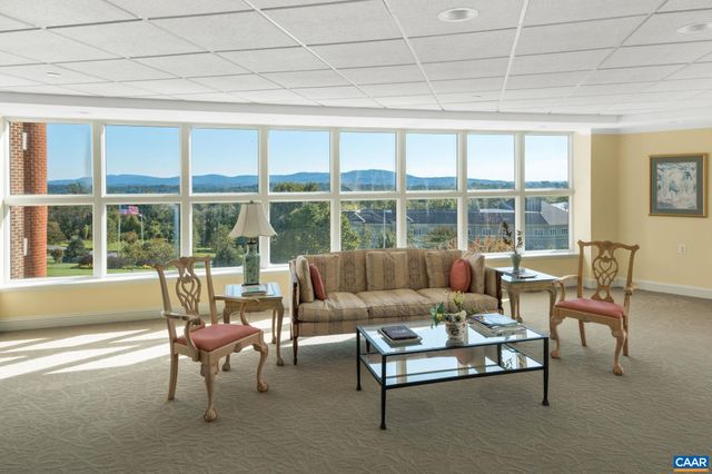 500 Crestwood Dr Unit 2403, Charlottesville, VA 22903