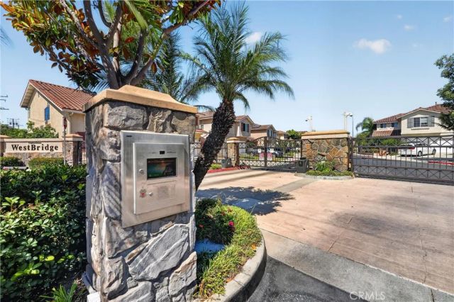 13694 Eastbridge, Westminster, CA 92683