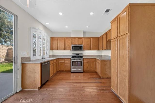 13694 Eastbridge, Westminster, CA 92683