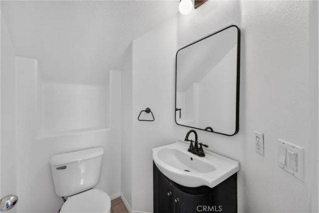 13694 Eastbridge, Westminster, CA 92683