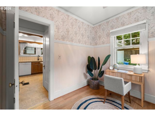 3025 Ne 17TH Ave, Portland, OR 97212