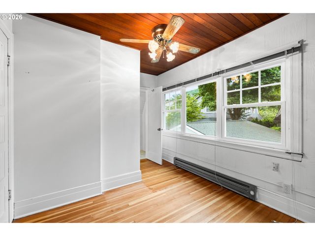 3025 Ne 17TH Ave, Portland, OR 97212