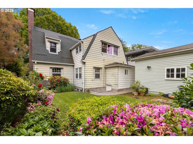 3025 Ne 17TH Ave, Portland, OR 97212