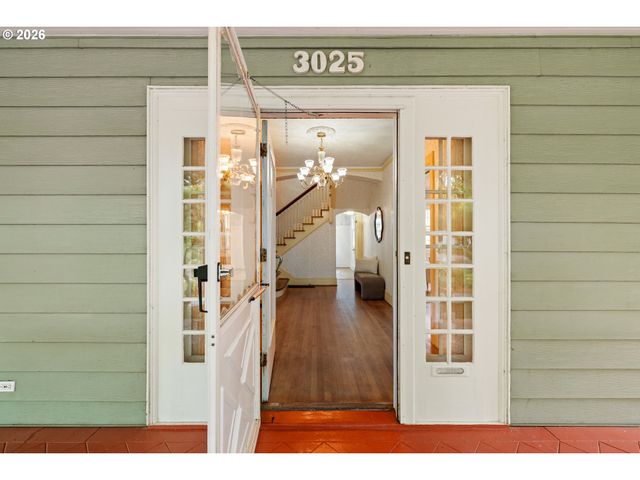 3025 Ne 17TH Ave, Portland, OR 97212