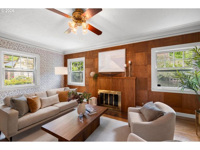 3025 Ne 17TH Ave, Portland, OR 97212