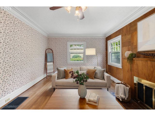 3025 Ne 17TH Ave, Portland, OR 97212