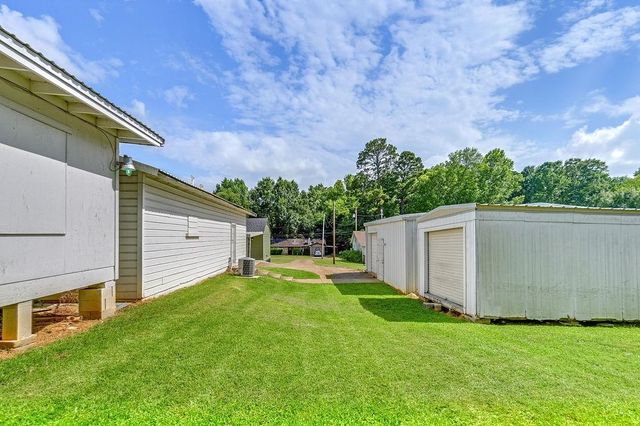 203 W Branch St., Longview, TX 75604