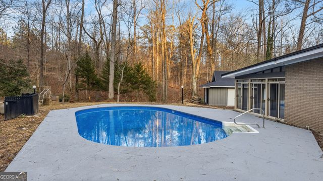 1825 Flintwood Drive, Macon, GA 31211