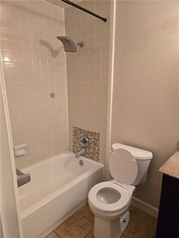 6701 Dickens Ferry Road 22, Mobile, AL 36608