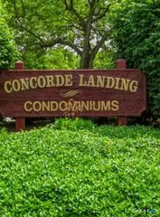 5 Concorde Way B5, Windsor Locks, CT 06096