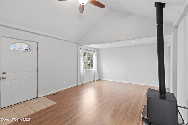 914 N 6th St, Coeur D'alene, ID 83814