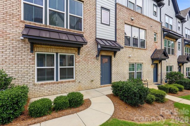 604 Tudor Park Way, Charlotte, NC 28211